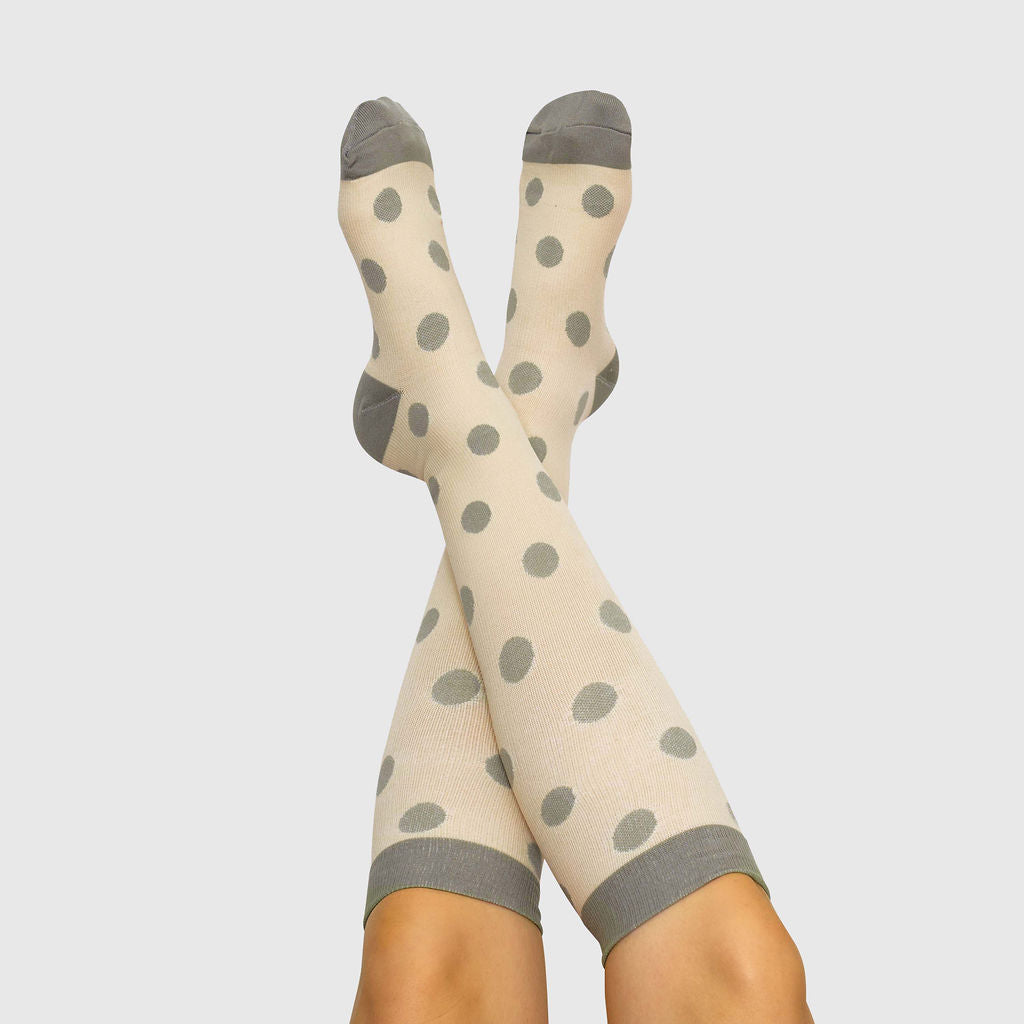 POLKA DOT COMPRESSION SOCKS